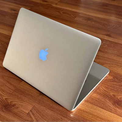 Macbook Pro 15“ mid 2014 ماكبوك برو ١٥ انش Profile Picture