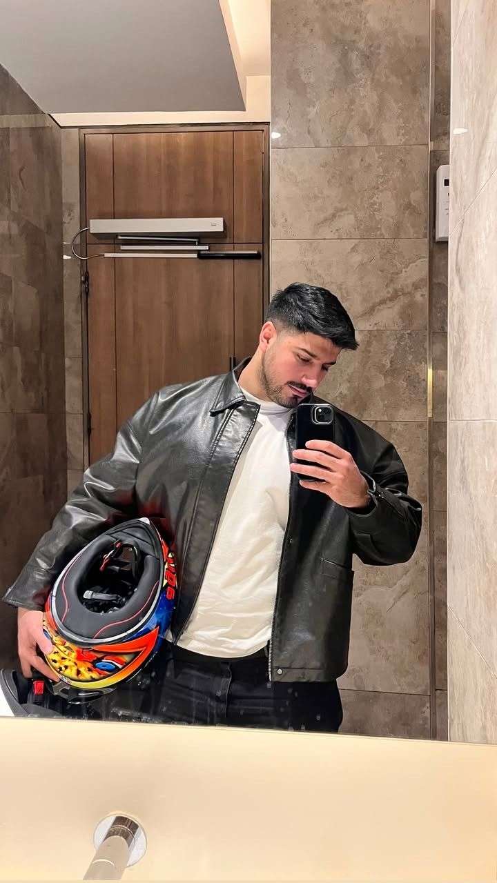 الاستاذ رائد