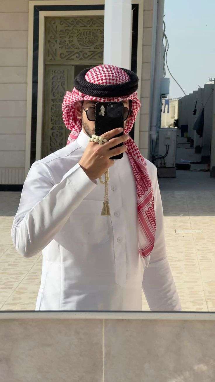 معتز دويكات